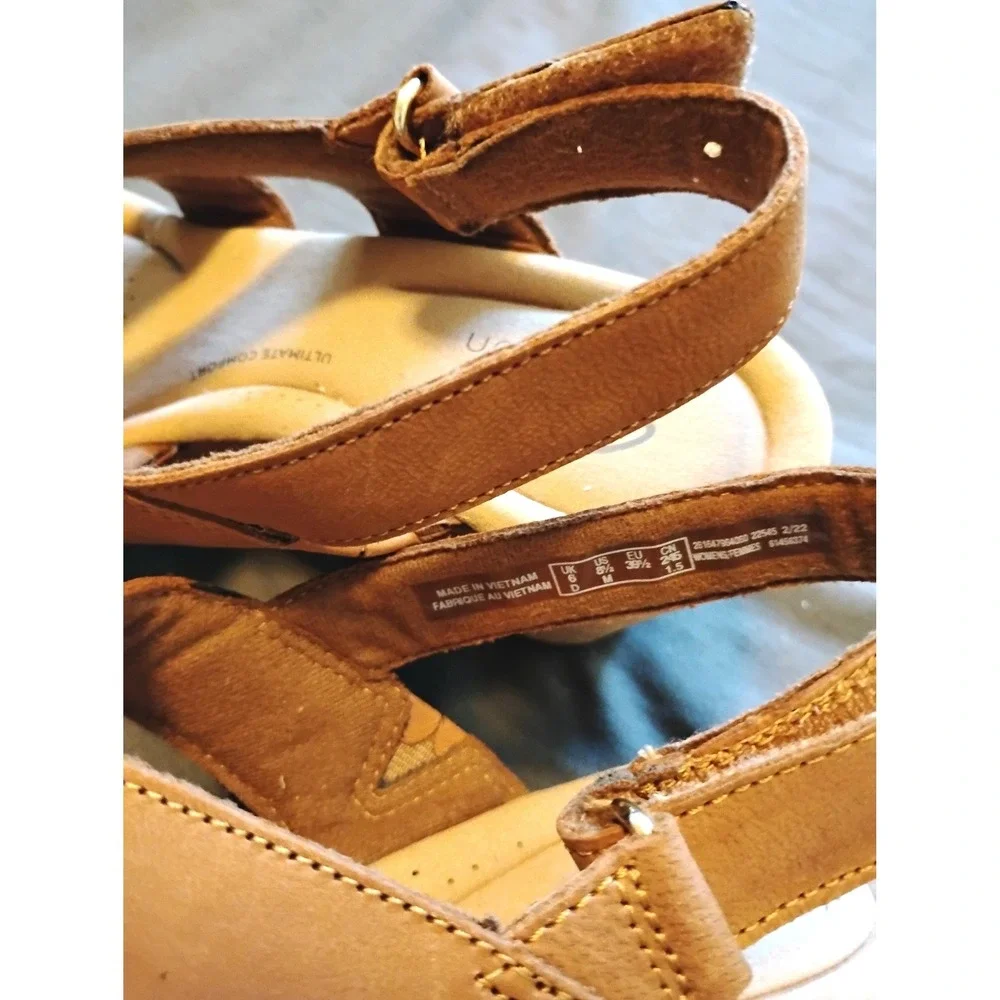 Clarks Collection Giselle Beach Tan Leather Platform Wedge Sandals Sz 8.5 M